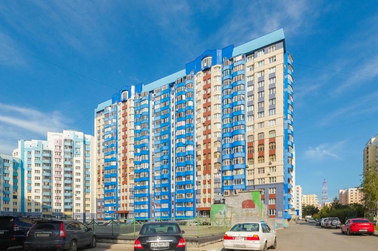 Nsk-Kvartirka, Gorskiy Apartment, 67 Novosibirsk Exterior foto